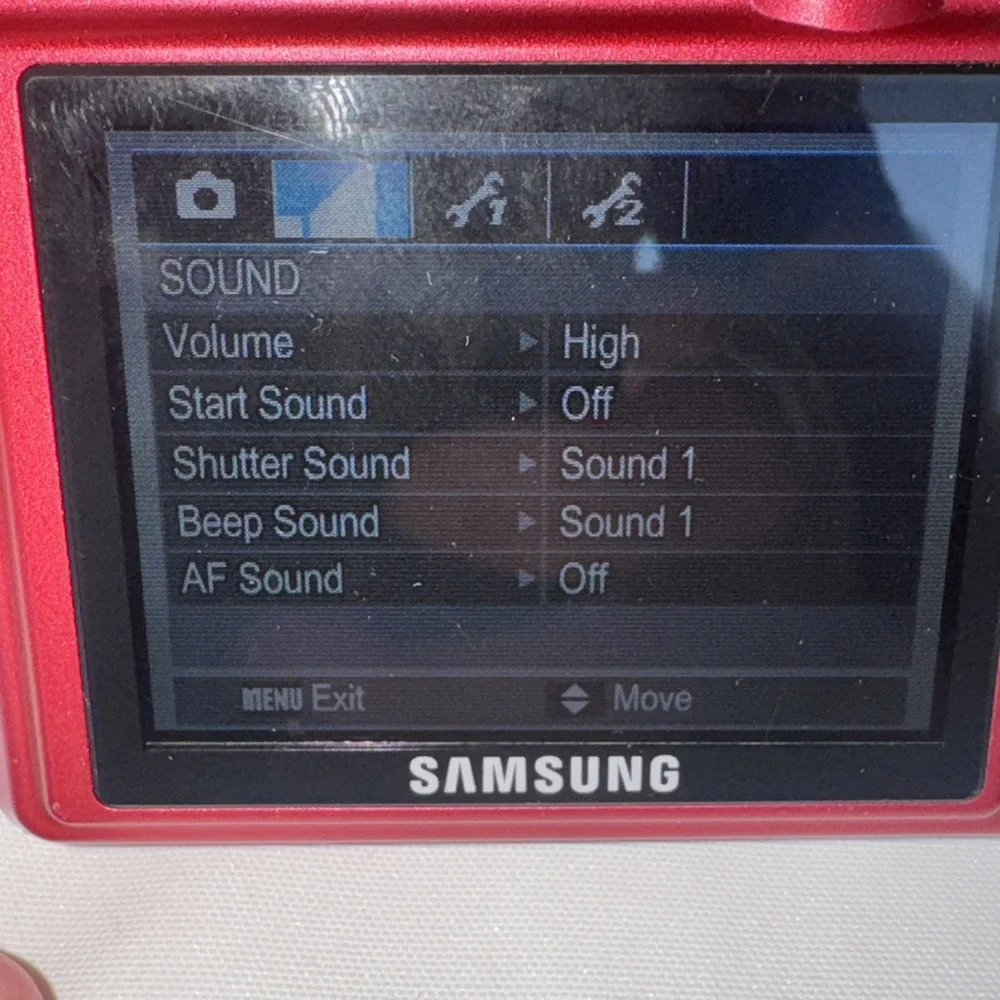 Samsung L Series L830 8MP Digital Camera Red With Battery & Charger, Working!!